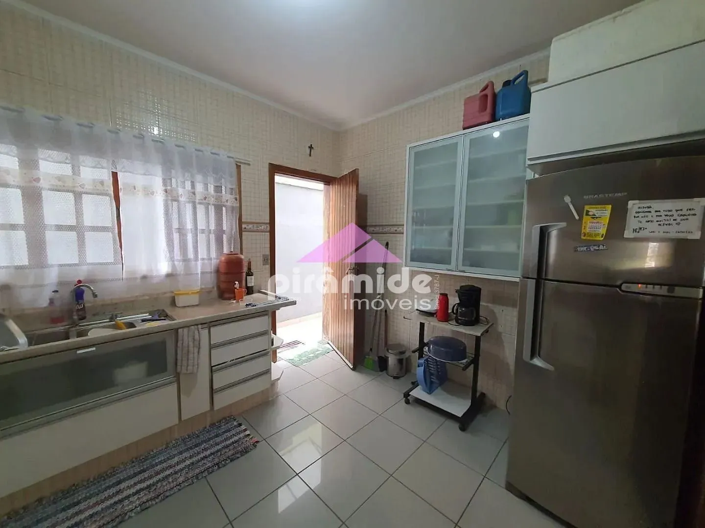 Casa, 4 quartos, 240 m² - Foto 6
