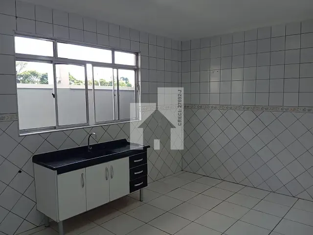 Casa 2 quartos e 1 banheiro, para alugar, no bairro Parque Cidade Jardim em Jundiaí