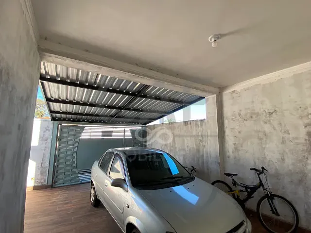 Casa 4 quartos e 2 banheiros, à venda, no bairro Moinho Residencial em Holambra