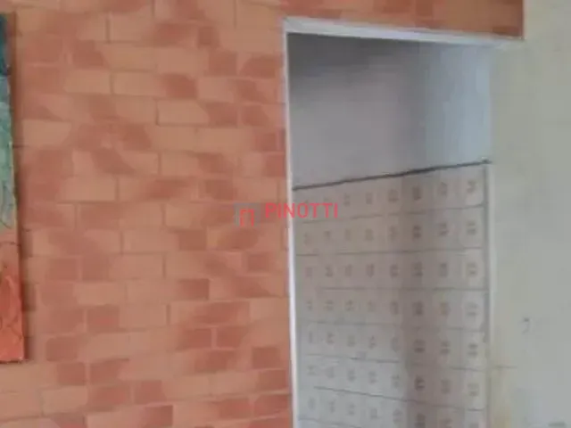 Casa 2 quartos e 1 banheiro, para alugar, no bairro Centro em São Bernardo do Campo