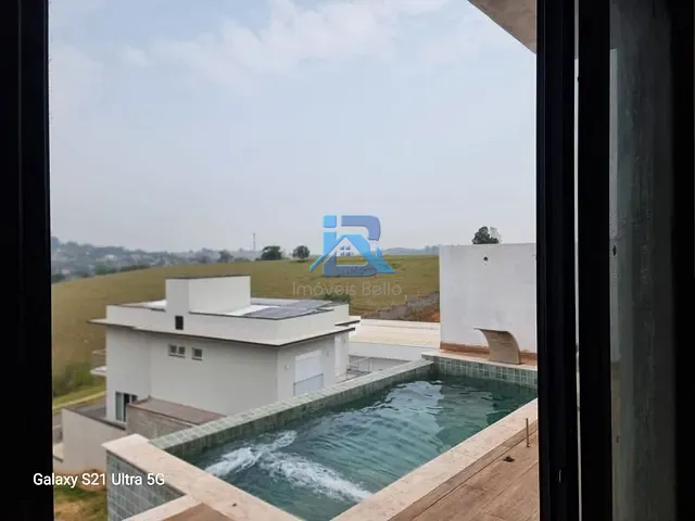 Casa com 408m² 3 quartos e 4 banheiros, à venda, no bairro Bairro Itapema em Itatiba