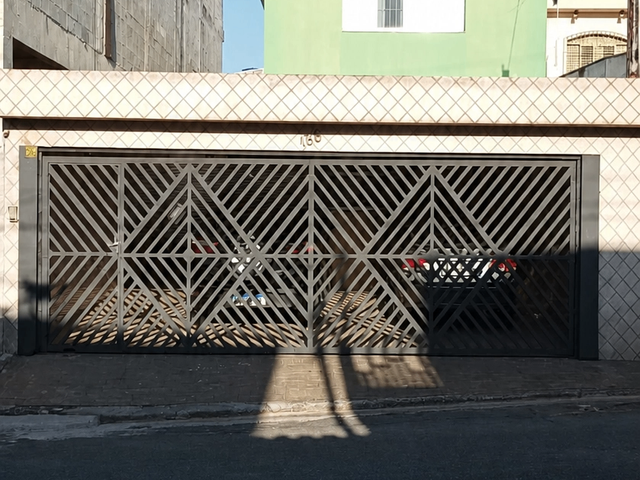 Casa 4 quartos e 6 banheiros, à venda, no bairro São João Clímaco em São Paulo