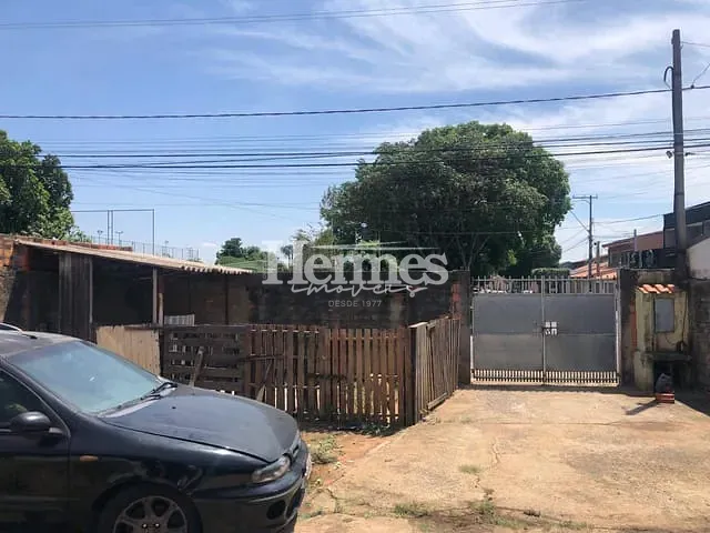 Casa com 200m² 1 quarto e 1 banheiro, à venda, no bairro João Aranha em Paulínia