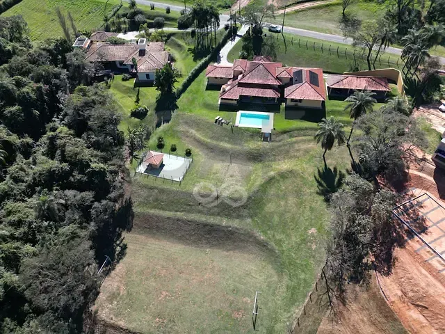 Casa com 5525m² 4 quartos e 6 banheiros, à venda, no bairro Duas Marias em Holambra
