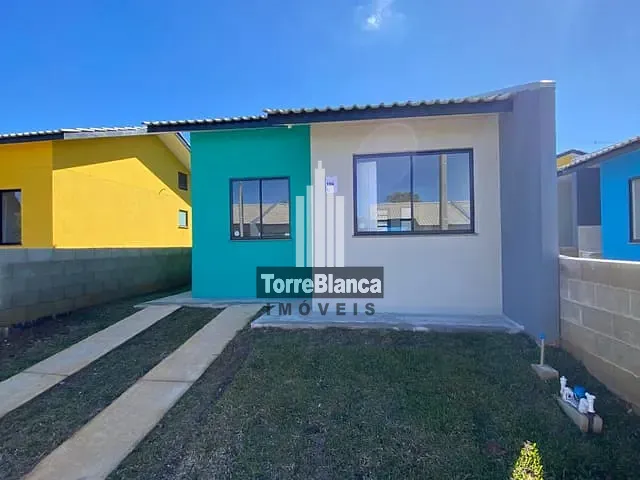 Casa com 45m² 2 quartos e 1 banheiro, para alugar, no bairro Uvaranas em Ponta Grossa