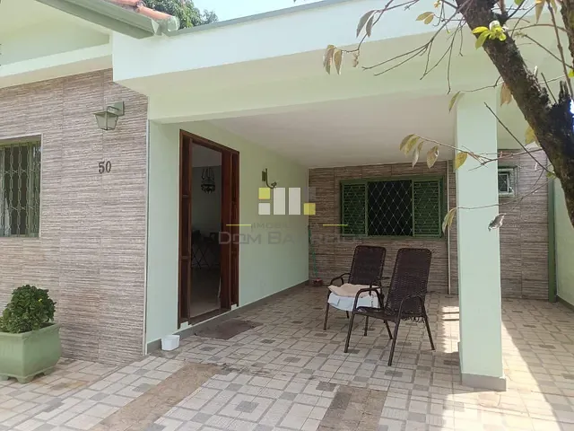 Casa com 300m² 4 quartos e 2 banheiros, para alugar, no bairro Centro em Nova Odessa