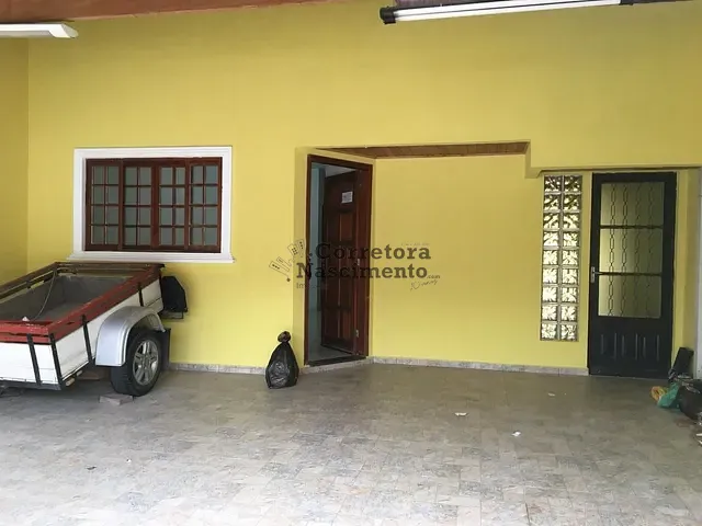 Casa com 140m² 2 quartos e 1 banheiro, à venda, no bairro Residencial Santa Paula em Jacareí