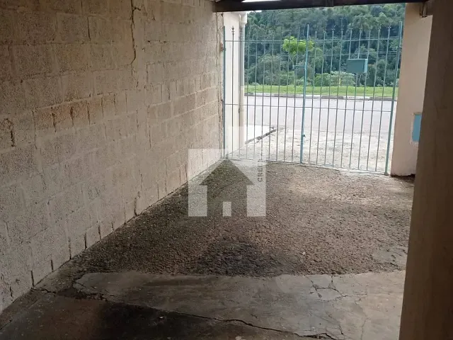 Casa com 250m² 2 quartos e 2 banheiros, para alugar, no bairro Vila Nova Trieste em Jarinu