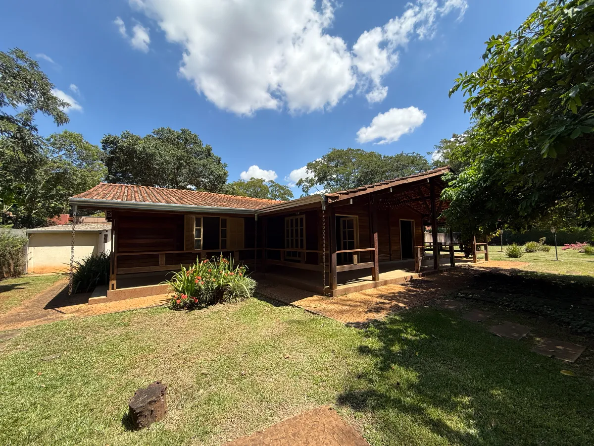 Casa no condomínio Condomínio Chácara Hípica para venda com 4 quartos, sendo 2 suítes, 300m²