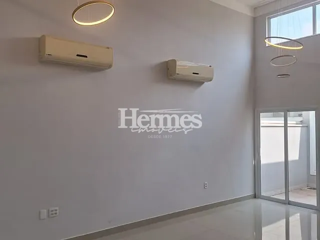 Casa com 300m² 3 quartos e 2 banheiros, à venda, no bairro Cascata em Paulínia