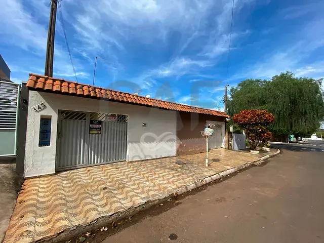 Casa 2 quartos e 2 banheiros, à venda, no bairro Residencial dos Imigrantes em Holambra