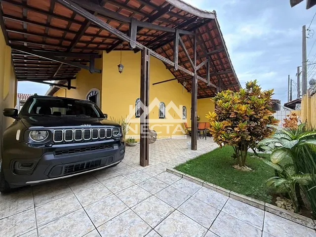 Casa com 266m² 3 quartos e 2 banheiros, à venda, no bairro Praia das Palmeiras em Caraguatatuba