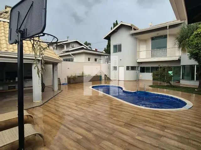 Casa com 450m² 3 quartos e 5 banheiros, à venda ou para alugar, no bairro Villaggio Capríccio em Louveira