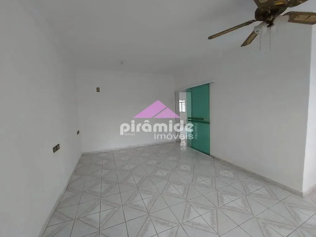 Casa, 7 quartos, 218 m² - Foto 9