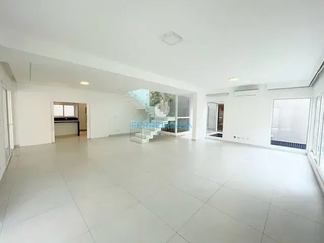 Casa com 700m² 5 quartos e 6 banheiros, para alugar, no bairro Condomínio Reserva do Paratehy em São José dos Campos