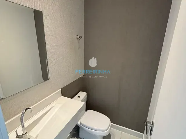 Casa com 700m² 5 quartos e 6 banheiros, para alugar, no bairro Condomínio Reserva do Paratehy em São José dos Campos