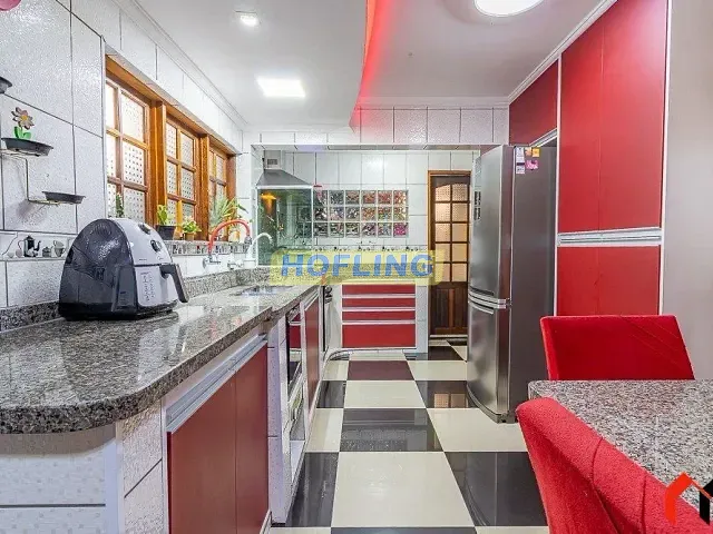 Casa com 125m², à venda, no bairro Jardim Wanda em São Paulo