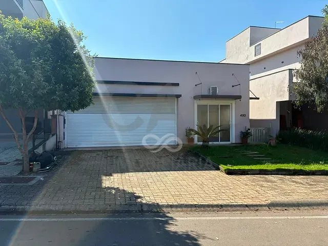 Casa 2 quartos e 3 banheiros, à venda ou para alugar, no bairro Flor D'Aldeia em Holambra