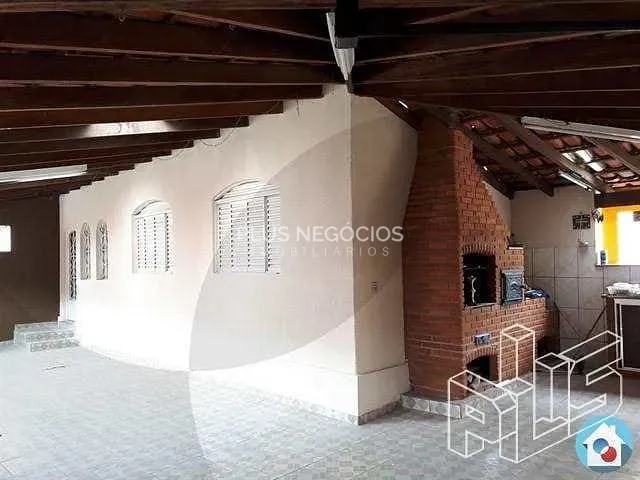 Casa com 250m² 3 quartos e 3 banheiros, à venda, no bairro Éden em Sorocaba