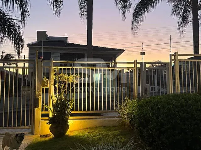 Casa com 398m² 4 quartos e 6 banheiros, à venda, no bairro Presidente Médici em Chapecó
