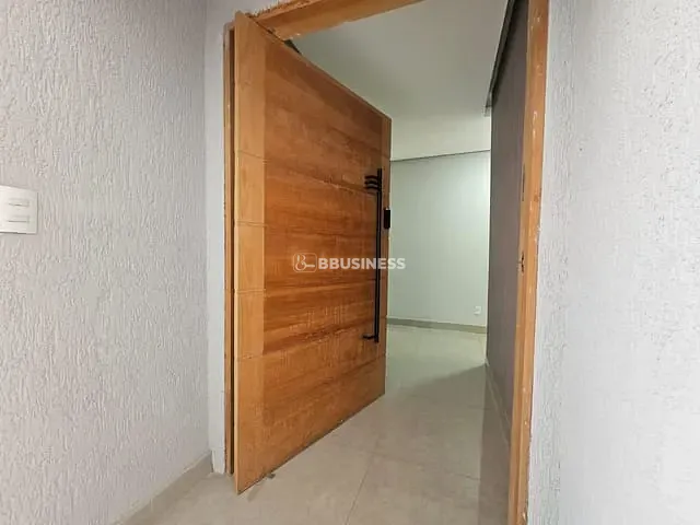 Casa 3 quartos e 4 banheiros, à venda, no bairro Jardim São Caetano em São Caetano do Sul