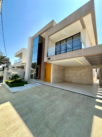 Foto do Casa - Casa com 4 suítes, acabamento moderno em condomínio fechado | Deltalar Imóveis