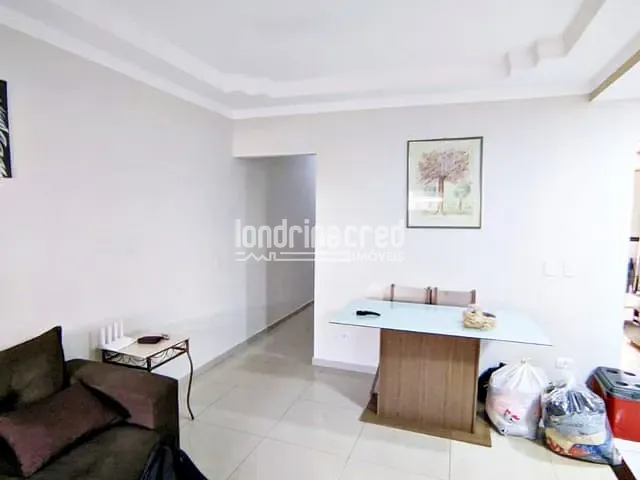 Casa à venda, no bairro Loteamento Chamonix em Londrina