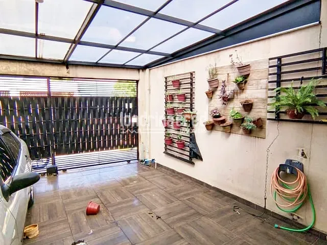 Casa à venda, no bairro Loteamento Chamonix em Londrina