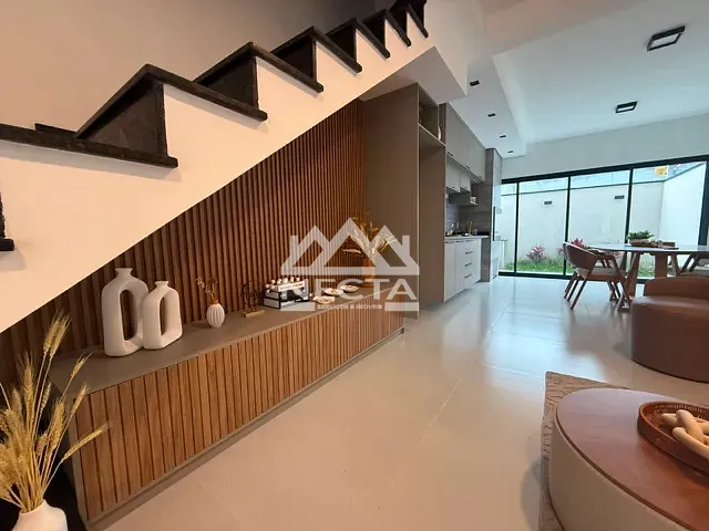 Casa com 98m² 2 quartos e 2 banheiros, à venda, no bairro Capricórnio II em Caraguatatuba