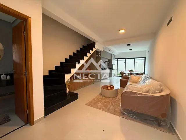 Casa com 98m² 2 quartos e 2 banheiros, à venda, no bairro Capricórnio II em Caraguatatuba