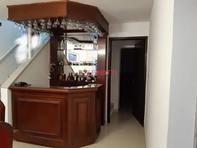 Casa 3 quartos e 3 banheiros, à venda, no bairro Nova Petrópolis em São Bernardo do Campo