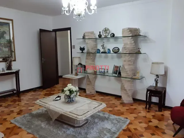 Casa 3 quartos e 3 banheiros, à venda, no bairro Nova Petrópolis em São Bernardo do Campo