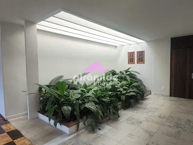 Casa com 510m² 3 quartos e 4 banheiros, para alugar, no bairro Jardim Esplanada II em São José dos Campos