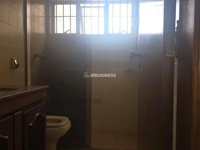 Casa 3 quartos e 2 banheiros, à venda ou para alugar, no bairro Vila Valparaíso em Santo André