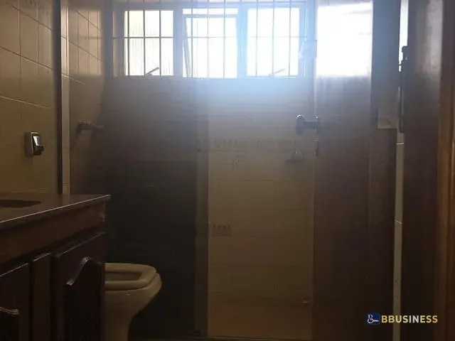 Casa 3 quartos e 2 banheiros, à venda ou para alugar, no bairro Vila Valparaíso em Santo André