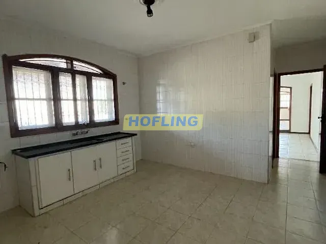 Casa com 400m² 3 quartos e 3 banheiros, para alugar, no bairro Jardim América em Rio Claro