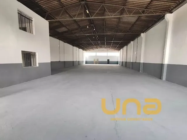 Casa 3 quartos e 1 banheiro, para alugar, no bairro CAPAO RASO em Curitiba