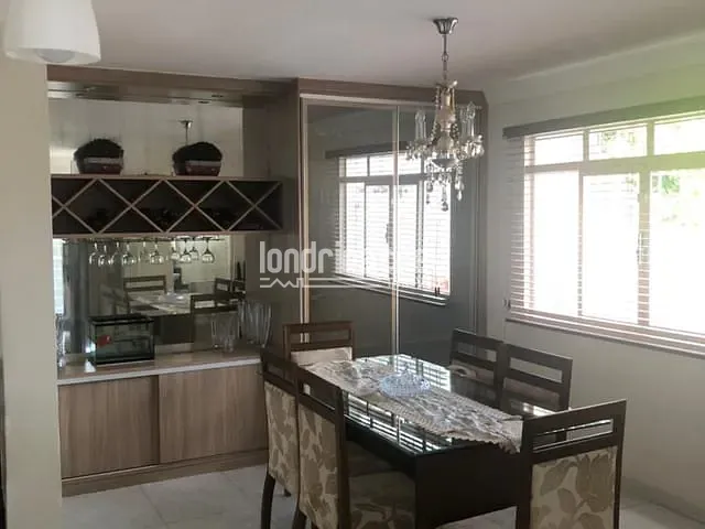 Casa com 250m², à venda, no bairro Jardim Honda 2 em Londrina