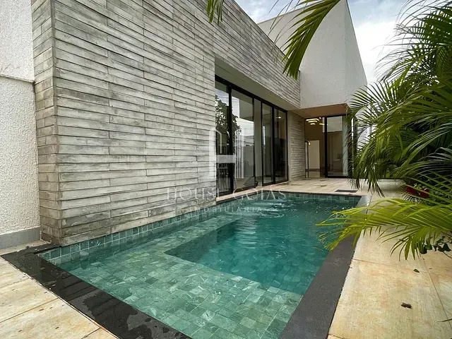 Casa com 423m² 3 quartos e 4 banheiros, à venda, no bairro Terras Alpha Residencial 1 em Senador Canedo