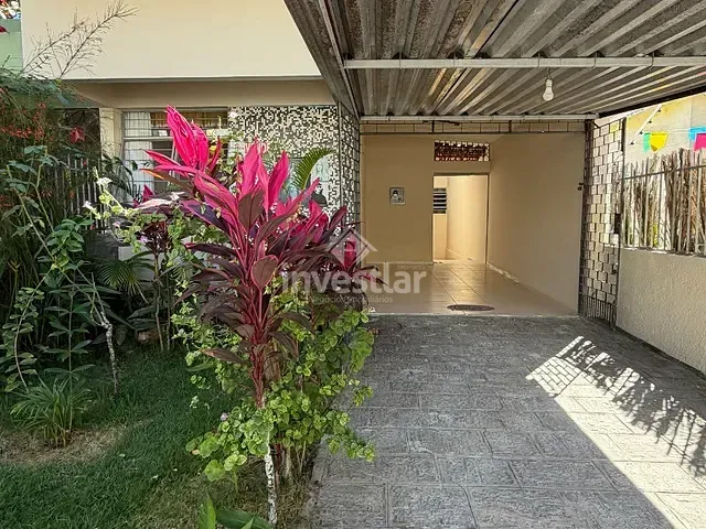 Casa com 192m² 3 quartos e 2 banheiros, à venda, no bairro Centro em Campina Grande