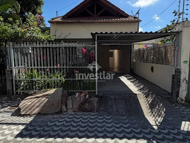 Casa com 192m² 3 quartos e 2 banheiros, à venda, no bairro Centro em Campina Grande