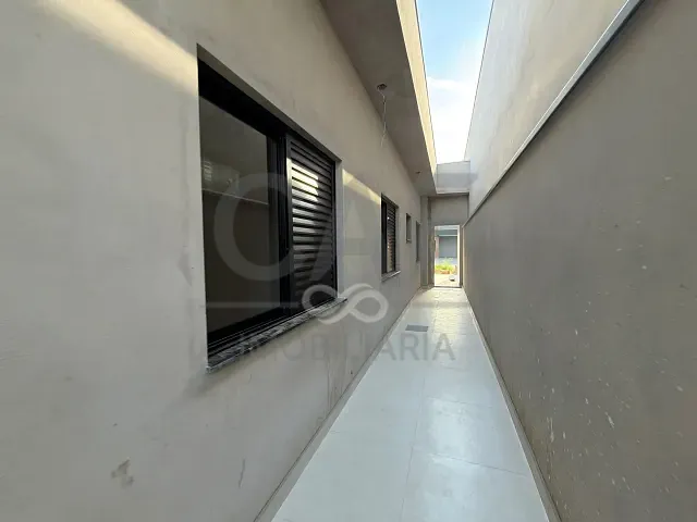 Casa 3 quartos e 4 banheiros, para alugar, no bairro Vargeão em Jaguariúna