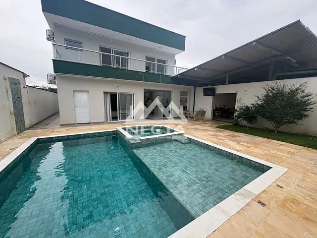 Casa com 384m² 4 quartos e 4 banheiros, à venda, no bairro Verde Mar II em Caraguatatuba