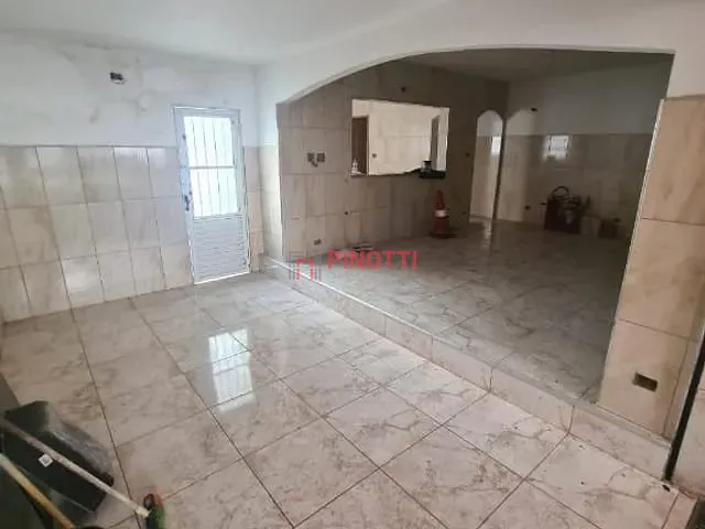 Casa à venda ou para alugar, no bairro Jardim Hollywood em São Bernardo do Campo