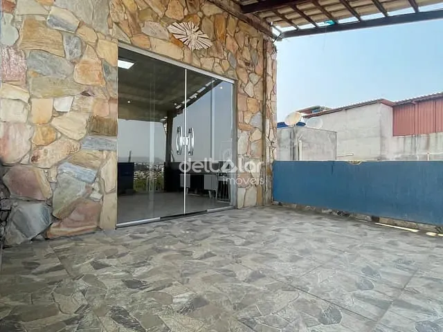 Casa com 150m² 3 quartos e 2 banheiros, para alugar, no bairro Jaqueline em Belo Horizonte