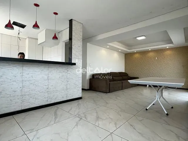 Casa com 150m² 3 quartos e 2 banheiros, para alugar, no bairro Jaqueline em Belo Horizonte