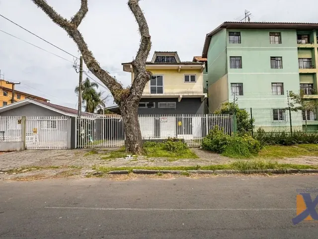 Casa com 300m² 2 quartos e 1 banheiro, para alugar, no bairro Cidade Industrial em Curitiba