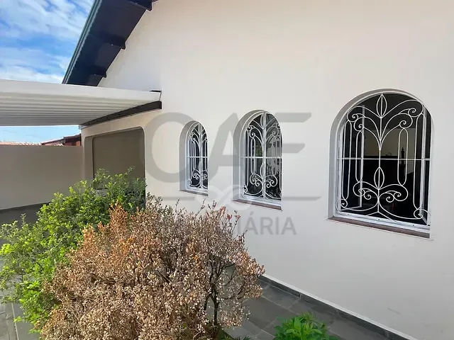 Casa 3 quartos e 3 banheiros, à venda, no bairro Nova Jaguariúna em Jaguariúna