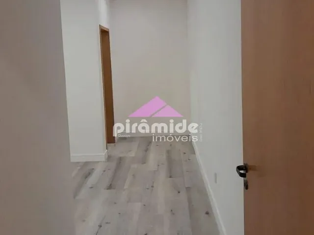 Casa com 300m² 3 quartos e 3 banheiros, à venda, no bairro Condomínio Terras do Vale em Caçapava