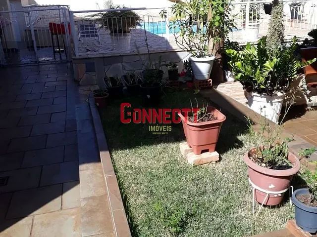 Casa com 550m² 4 quartos e 2 banheiros, à venda, no bairro Parque dos Bandeirantes em Ribeirão Preto